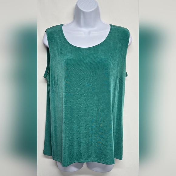 West End L Sleeveless Pullover Top Slinky Stretch Knit Comfort Green Versatile - Picture 5 of 5